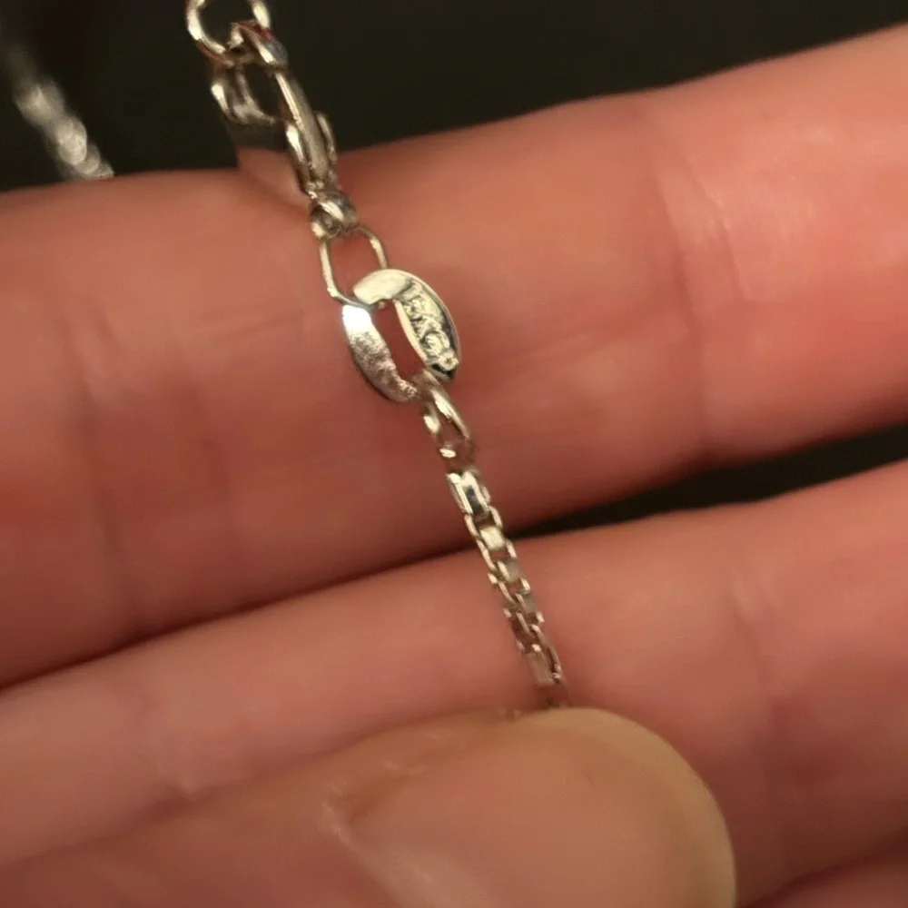 Baublebar White GP Stainless Steel Four Leaf Clover Pendant 18" Chain Necklace - Picture 8 of 13